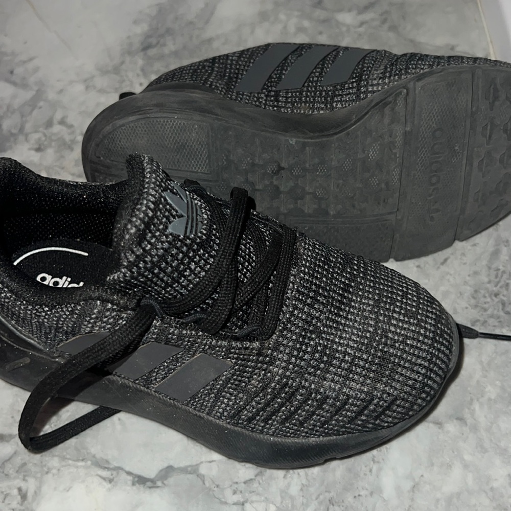 Adidas's sneakers